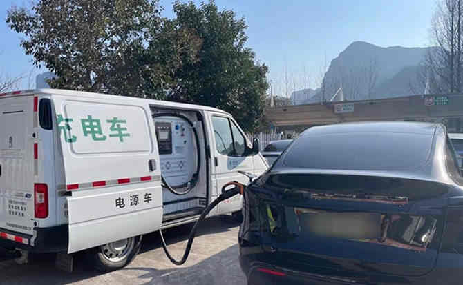 台江汽车搭电
