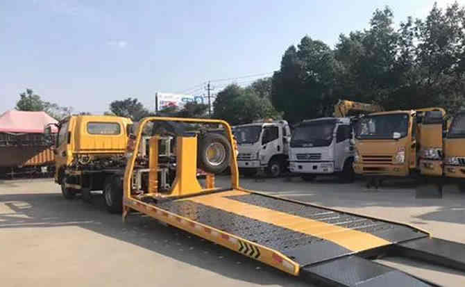 台江汽车中途维修案例